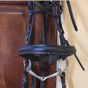 dressage/jumping bridle size horse